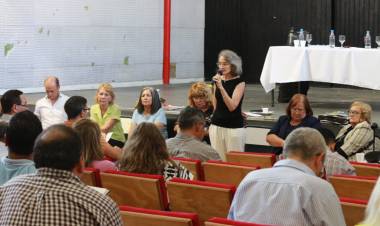 AUTORIDADES EDUCATIVAS, DIRECTORES REGIONALES Y SUPERVISORES DE NIVEL SECUNDARIO SE REUNIERON PARA FORTALECER LA ORGANIZACIÓN INSTITUCIONAL DE CARA AL INICIO DE CLASES 