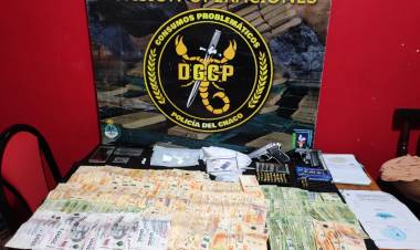 SECUESTRAN CASI CINCO KILOS DE DROGA VALUDA EN 15 MILLONES DE PESOS  