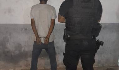 VILLA ÁNGELA: INTENTO ROBAR UN KIOSCO PERO FUE DETENIDO POR LA POLICÍA   