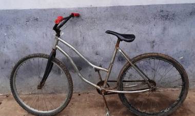 VILLA ÁNGEL: INTENTABA VENDER UNA BICICLETA DE DUDOSA PROCEDENCIA     