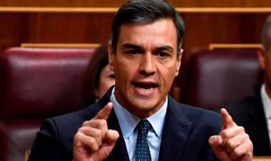 LA RESPUESTA DE PEDRO SÁNCHEZ A JAVIER MILEI: "QUIEN AYER HABLÓ NO LO HIZO EN NOMBRE DEL GRAN PUEBLO ARGENTINO"