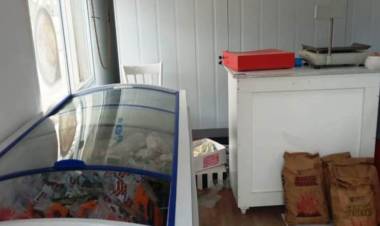 VILLA ÁNGELA: FUE PRESO POR ROBAR ALIMENTOS CONGELADOS Y DINERO EN EFECTIVO