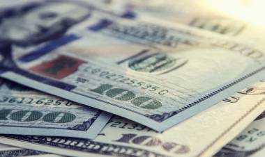 EL RIEGO PAÍS SUPERÓ LOS 1500 PUNTOS Y EL BANCO CENTRAL VENDIÓ DÓLARES