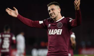 RIVER SUMÓ SU PRIMERA CARA NUEVA Y SUEÑA CON ALEXIS SÁNCHEZ