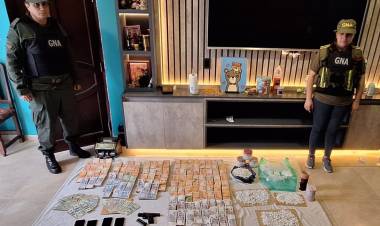 NARCOESCÁNDALO: TAMBIÉN HAY UN AGENTE DE LA POLICÍA DEL CHACO PRÓFUGO