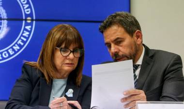 BULLRICH CON EL MÉTODO PETTOVELLO: ECHÓ A SU SEGUNDO Y LO DENUNCIÓ POR CORRUPCIÓN