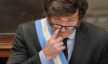 LANZA UN PLAN DE ALFABETIZACIÓN