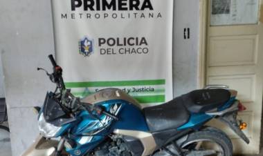 CIRCULABA CON UNA MOTO ROBADA EN EL INTERIOR DE LA PROVINCIA