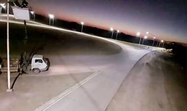 SECHEEP REPUSO LA RED DE ALUMBRADO PÚBLICO EN EL ACCESO OESTE DE GENERAL SAN MARTÍN