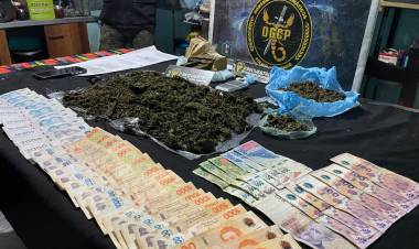 ANTINARCOTICOS SECUESTRARON COCAINA, MARIHUANA, DINERO Y APREHENDIERON A UN HOMBRE