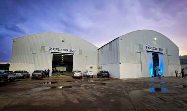 APOYO AL SECTOR PRIVADO: EL GOBIERNO PROVINCIAL ACOMPAÑÓ LA INAUGURACIÓN DE LA PRIMERA SUCURSAL DE LA EMPRESA CRUZ DEL SUR EN RESISTENCIA