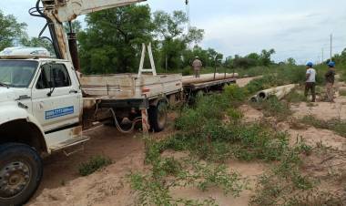 SECHEEP MEJORA LA RED ELÉCTRICA QUE ALIMENTA A EL SAUZALITO Y SUMA INFRAESTRUCTURA EN FUERTE ESPERANZA