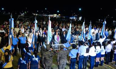 EL GOBERNADOR ZDERO ACOMPAÑÓ EL ACTO CENTRAL POR EL 97° ANIVERSARIO DE PAMPA DEL INFIERNO