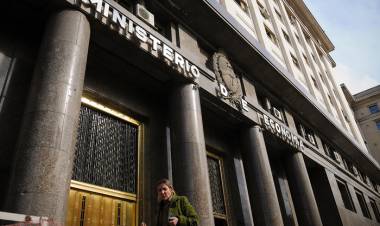 AJUSTE FISCAL: LOS RECORTES EN ÁREAS SENSIBLES