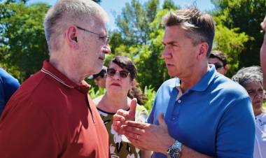 COLONIA ELISA: EL GOBERNADOR ZDERO CONSTATÓ EL INICIO DE OBRAS PARA EL SISTEMA CLOACAL