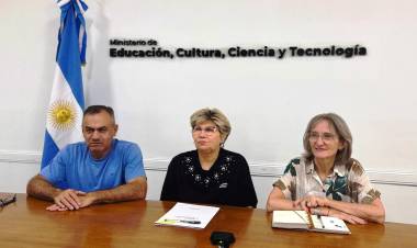 MÁS DE 9000 DOCENTES CHAQUEÑOS INICIARON  LA CAPACITACIÓN "APRENDO LEYENDO" QUE FORTALECE LA ENSEÑANZA DE LA LECTURA EN EL AULA