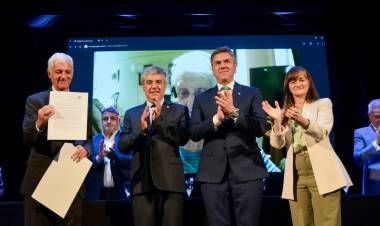 GOBERNADOR ZDERO: “REAFIRMAMOS EL COMPROMISO DE UN NUNCA MÁS A LA INTOLERANCIA Y A LA IMPUNIDAD”