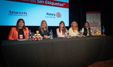 LA VICEGOBERNADORA SCHNEIDER ACOMPAÑÓ EL CONGRESO “EMPRESARIAS SIN ETIQUETAS”