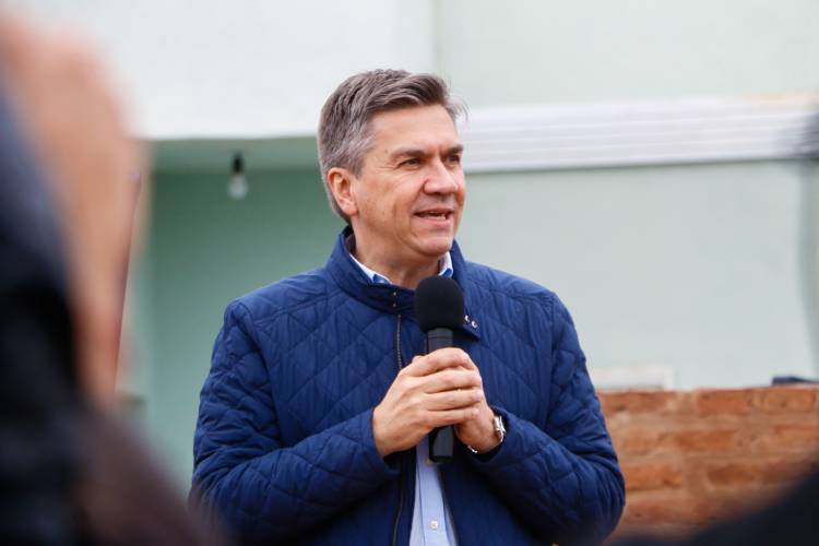 BARRANQUERAS: EL GOBIERNO PROVINCIAL COMPLETÓ LAS OBRAS DE INFRAESTRUCTURA DEL BARRIO 29 VIVIENDAS