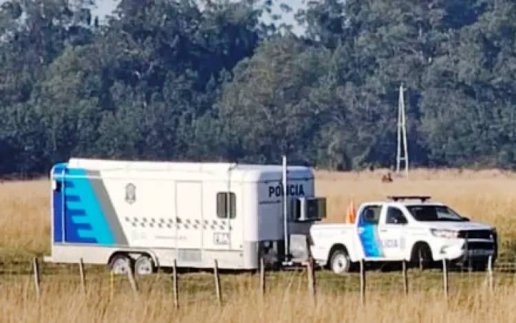 CORRIENTES: BUSCAN EL CUERPO DE LOAN EN EL CAMPO DE SU ABUELA