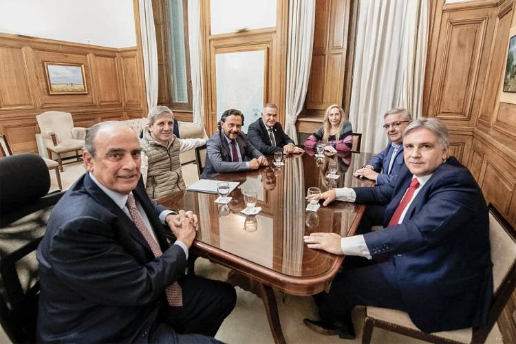 EL CURIOSO PROTOCOLO QUE LOS HERMANOS MILEI LE PIDEN A LOS GOBERNADORES PARA EL "PACTO DE JULIO"