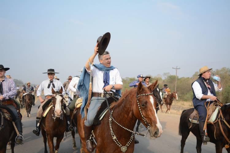 CABALGATA DE LA FE: UNA MULTITUD DE JINETES Y PEREGRINOS EXPRESAN SU DEVOCIÓN A SAN PANTALEÓN
