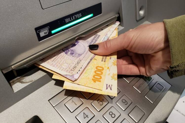 NUEVO TOPE EN CAJEROS
