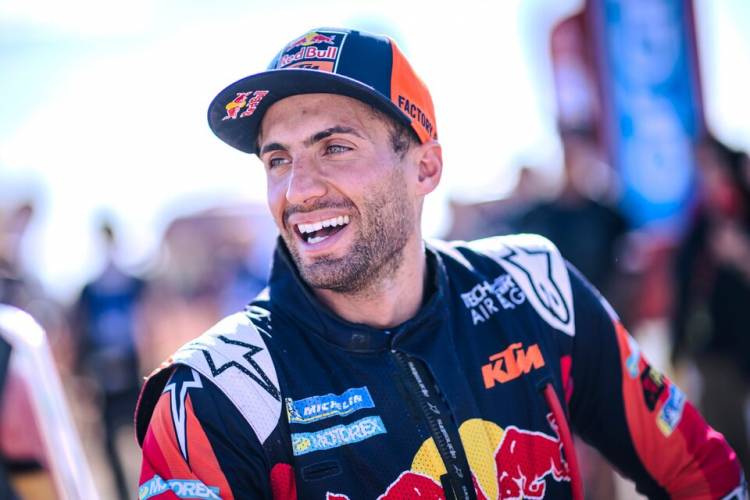 VOLVIÓ DEL COMA CON PRONÓSTICO RESERVADO Y ESTÁ LISTO PARA UN NUEVO DAKAR