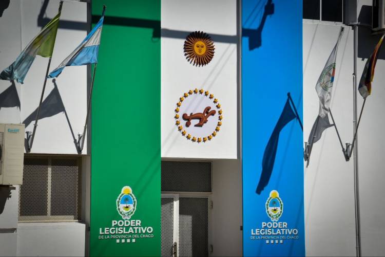 PREMIOS ANUALES 2024: POSTULÁ A PERSONAS O ENTIDADES QUE SE DESTAQUEN EN DERECHOS HUMANOS Y EN LA ERRADICACIÓN DE LA VIOLENCIA DE GÉNERO