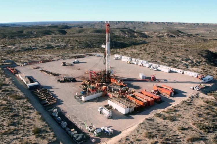 YPF SE ANOTA PARA EL PRIMER RIGI