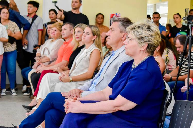 MÁS INFRAESTRUCTURA ESCOLAR: ZDERO INAUGURÓ EL JARDÍN DE INFANTES N° 258 EN PUERTO VILELAS