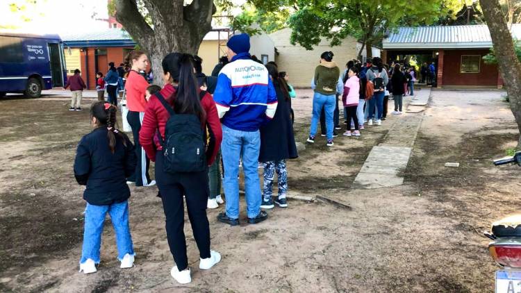 MIRAFLORES: EL GOBIERNO PROVINCIAL CONTINÚA CON EL OPERATIVO “VER PARA SER LIBRES”