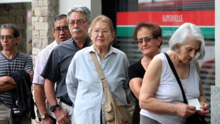 SE CONFIRMÓ EL BONO DE $70 MIL PARA JUBILADOS: CUÁNTO COBRARÁN EN DICIEMBRE